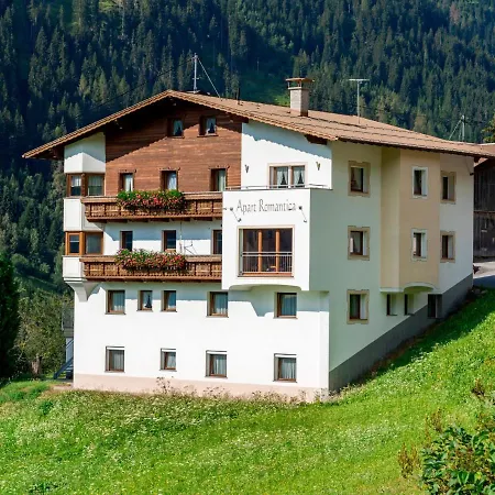 Romantica - Kpl211 By Interhome *